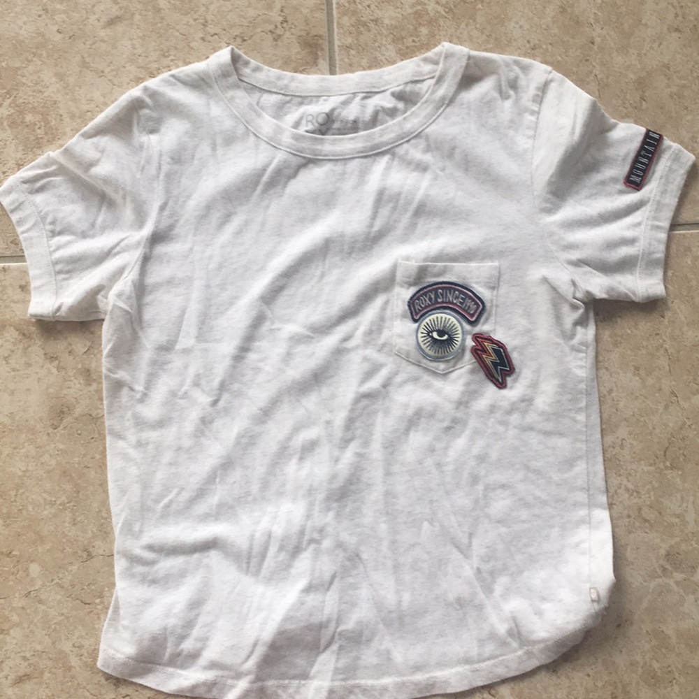 A ROXY T shirt.